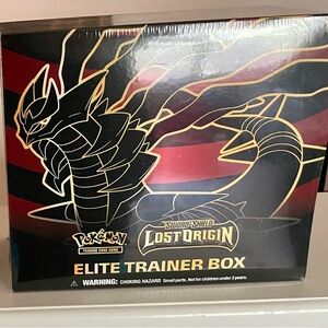 Pokemon Sword & Shield Elite Trainer Box - Red and Black